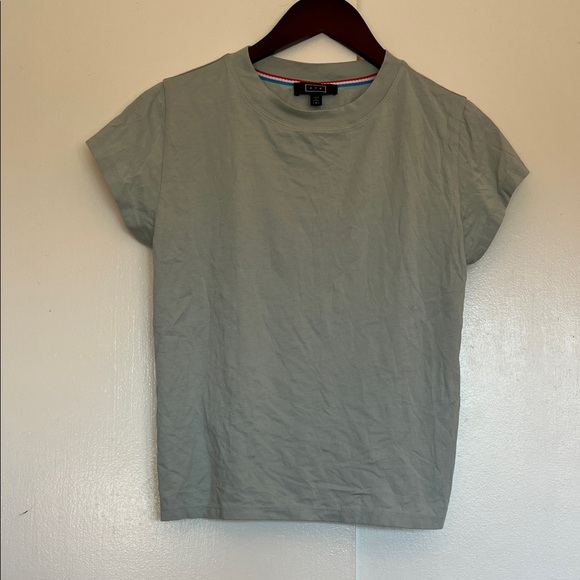 AYR Tops - AYR Soft Mint Short Sleeve Tee